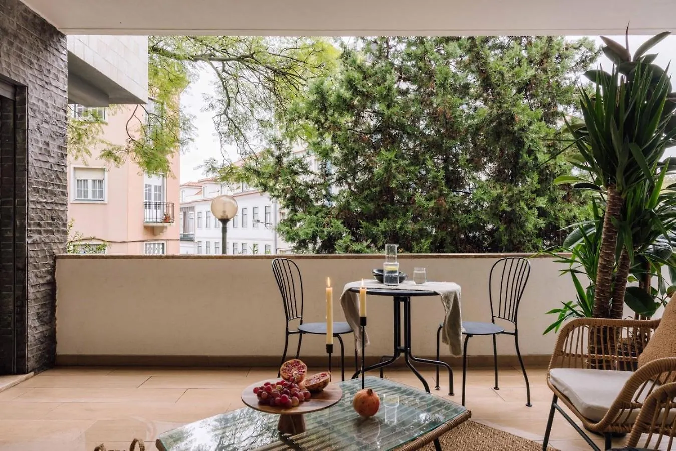 アパート Linares - 2 Bedrooms, Terrace In Campo De Ourique リスボン